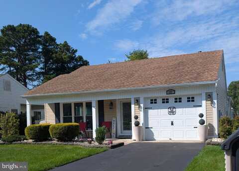 37 STRATFORD ROAD, SOUTHAMPTON, NJ 08088
