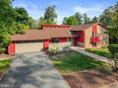 7808 WENDY RIDGE LANE, ANNANDALE, VA 22003