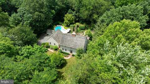 17 MARTIN LANE, STRASBURG, PA 17579