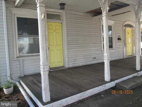 818 MAIN STREET, WATSONTOWN, PA 17777