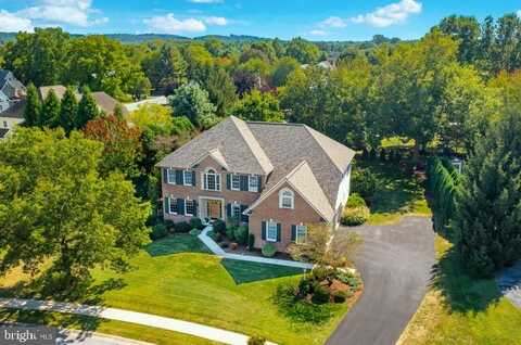 677 DORSET STREET, LITITZ, PA 17543