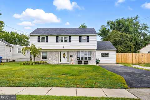 5 MARLBOROUGH AVENUE, MARLTON, NJ 08053