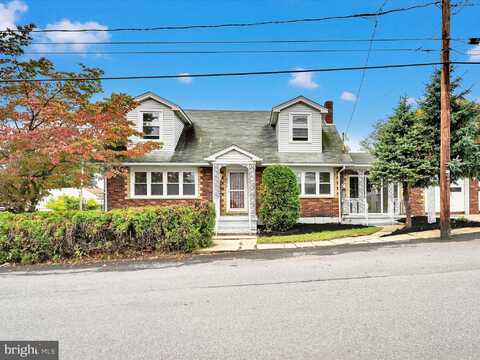 201 MINE STREET, BROCKTON, PA 17925