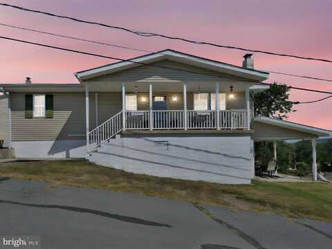 325 WASHINGTON STREET, MINERSVILLE, PA 17954