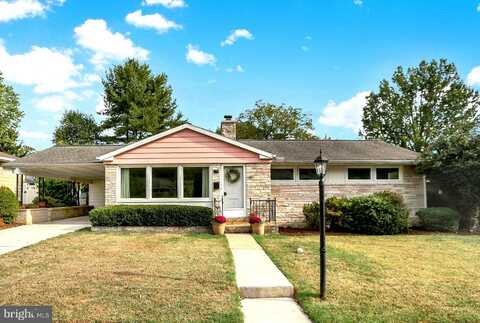 19 CORNELL DRIVE, CAMP HILL, PA 17011