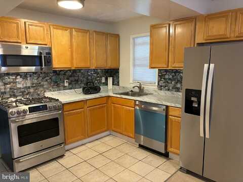 7002 RIGGS ROAD, HYATTSVILLE, MD 20783