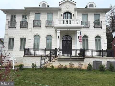 4233 E WEST HIGHWAY, BETHESDA, MD 20814