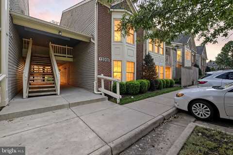 12008 RIDGE KNOLL DRIVE, FAIRFAX, VA 22033