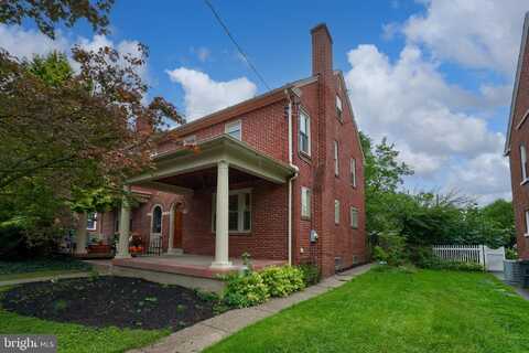 19 ATKINS AVENUE, LANCASTER, PA 17603