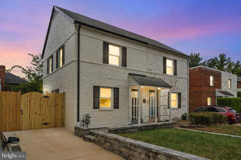 832 S HIGHLAND STREET, ARLINGTON, VA 22204