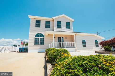 32 LAKE SINGLETON COURT, TUCKERTON, NJ 08087