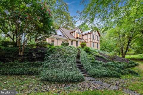 10510 HENDERSON ROAD, FAIRFAX STATION, VA 22039