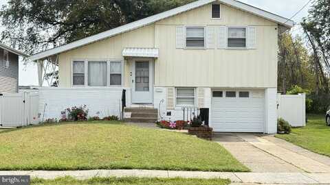 6126 LEXINGTON AVENUE, PENNSAUKEN, NJ 08109