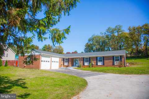 941 S SAMUEL STREET, CHARLES TOWN, WV 25414