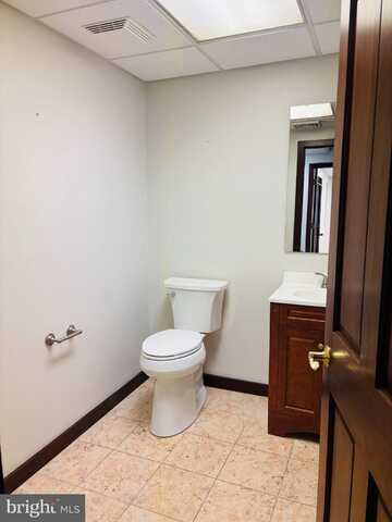1805 FOULK ROAD, WILMINGTON, DE 19810