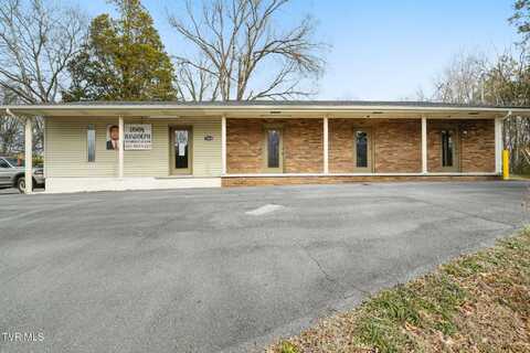1064 Tn-92, Dandridge, TN 37725