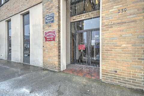 245 E New Street unit: 201, Kingsport, TN 37660