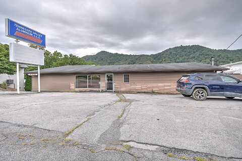 2321 Volunteer Parkway unit: 1, Bristol, TN 37620