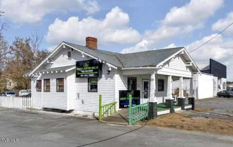 528 W Market Street, Johnson City, TN 37604