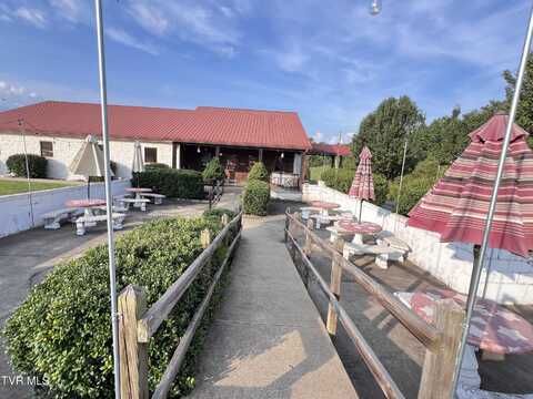 6335 W Andrew Johnson Highway, Mosheim, TN 37818
