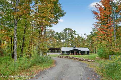 15 Teradon Road, Accord, NY 12404