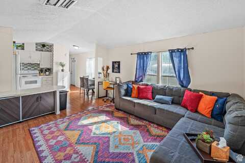 1150 N 200 W, Lehi, UT 84043