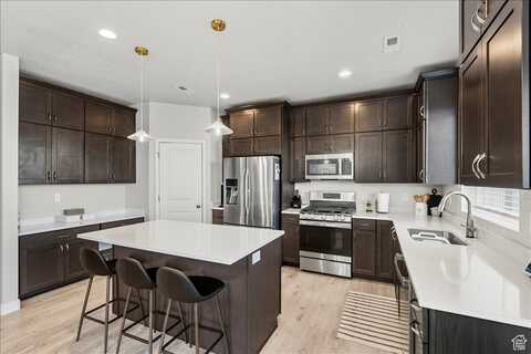 3829 S 3250 W, West Haven, UT 84401