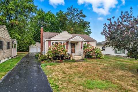 66 Concord Rd, Hermitage, PA 16148