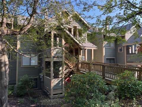 5026 Summit View Court, Hidden Valley, PA 15502