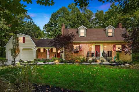 570 Aberfelda Drive, Springfield, OH 45504