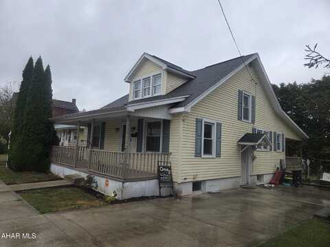 717 New Street, Roaring Spring, PA 16673
