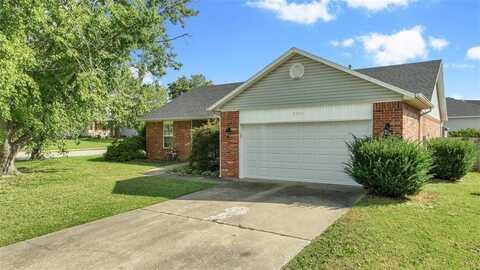 2000 W Sumac ST, Rogers, AR 72758