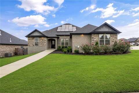 201 Doral DR, Cave Springs, AR 72718