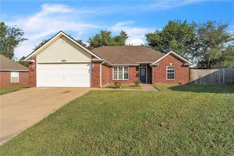 1103 E Ken Leach, Siloam Springs, AR 72761