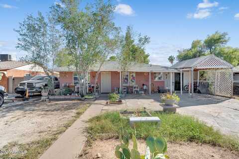 2817 E AVALON Drive, Phoenix, AZ 85016