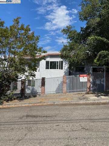 3516 Harper St, Oakland, CA 94601