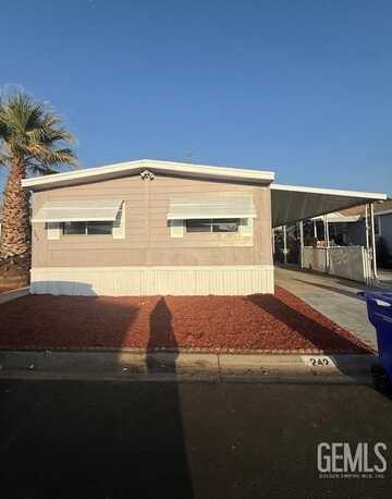 6601 Eucalyptus Drive, Bakersfield, CA 93306