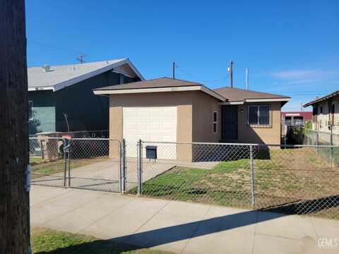 2211 O Street, Bakersfield, CA 93301