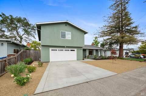 3891 Briarwood Street, Napa, CA 94558