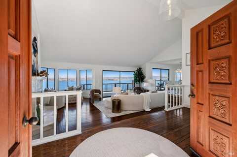2 Place Moulin, Tiburon, CA 94920