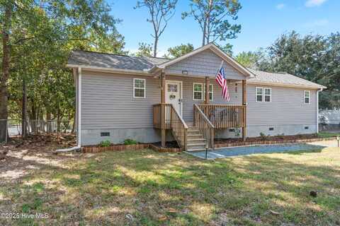 1034 Bayside Lane, Southport, NC 28461