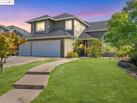 2700 Carmen Ct, Pinole, CA 94564