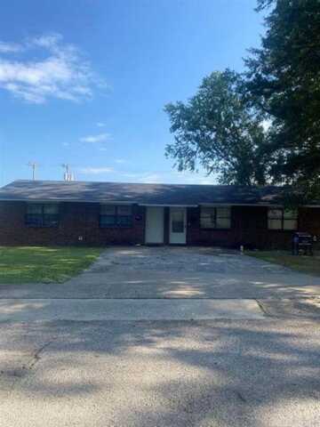 2020 Arkansas Avenue, Conway, AR 72034