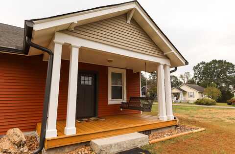 910 Crittenden Avenue, Chickamauga, GA 30707