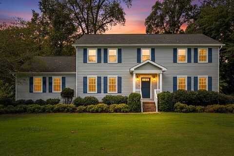 1639 Colonial Shores Drive, Hixson, TN 37343