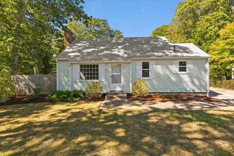 590 Sandwich Road, Falmouth, MA 02540