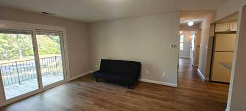 1440 Slade Avenue, Columbus, OH 43235