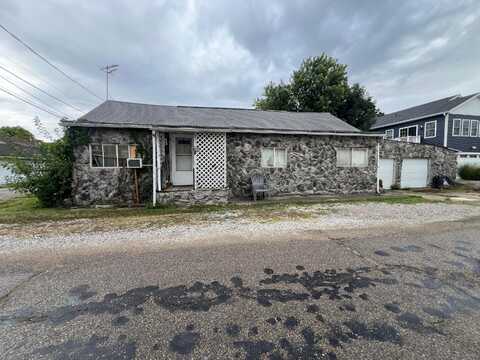 3308 Shepard Avenue NE, Millersport, OH 43046