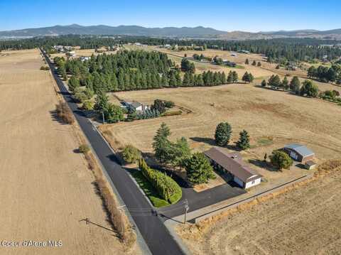 5621 S. Conklin Rd., Greenacres, WA 99016