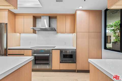 2102 Century Park Ln, Los Angeles, CA 90067